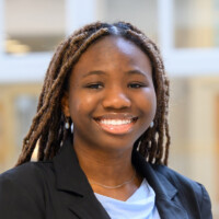 Toluwalope Bakare ’28 is a sophomore from La Mirada, California. She is considering a major in CBSC, with minors in Data Science and Poverty and Human Capabilities studies. She enjoys reading, playing tennis, watching soccer, and volunteering at Project Horizon and Rock Steady Boxing.