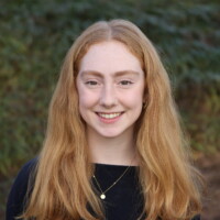 Sarah Clark ‘26 is a senior CBSC and Spanish double major from Houston, TX. She is a member of the women’s cross country and track teams. In her free time, she enjoys volunteering at local elementary schools in Lexington, photography, and spending time outdoors with friends.